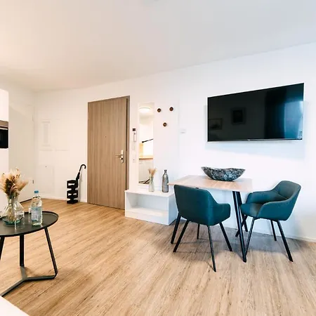 Zentrahome - Zentral Outlet Business Smarttv Balkon 메칭엔